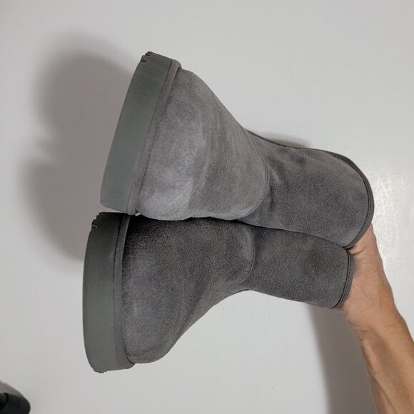 NEW UGG Cory II Classic Boots Womens 11 Cozy Fur Shearling Suede Outdoors - Picture 5 of 9